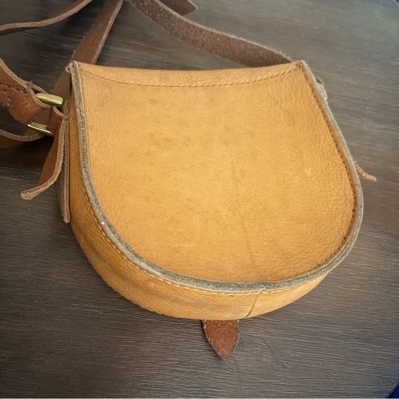 Madewell mini Essex Light Brown Leather Crossbody Bag - Picture 6 of 6